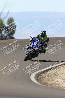 media/Sep-21-2025-TrackDaz (Sun) [[277c75b276]]/B Group/1220pm (Turn 2)/